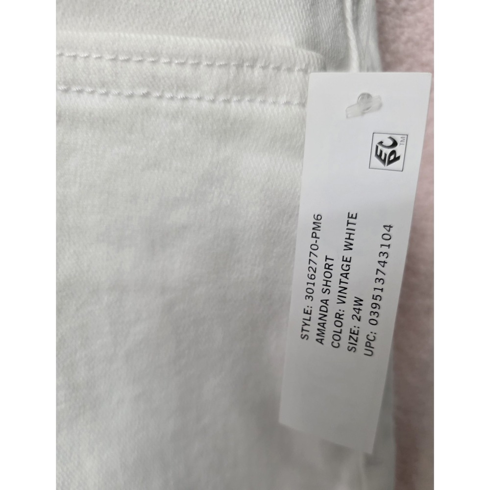 GLORIA VANDERBILT Amanda Shorts Lenght Classic Rise Women's SIZE 24W WhiteDenim - Picture 9 of 12